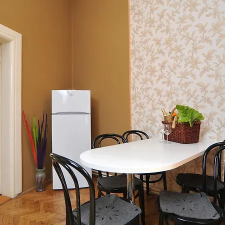 Apartment Dlouha 2ab Prag