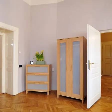 Dlouha 2ab Prag